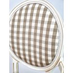 Стул с подлокотником