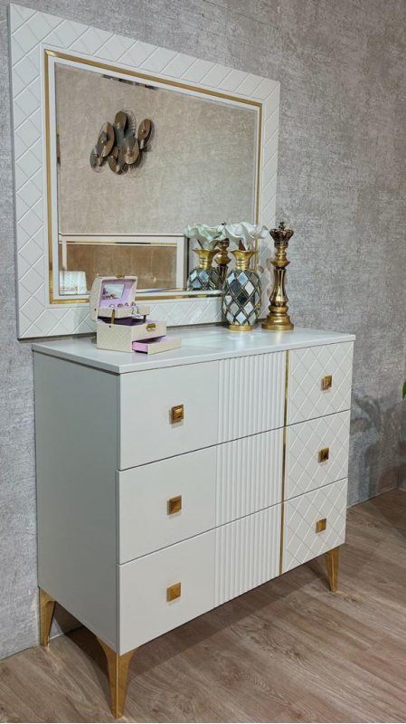 ЛАУРА Комод