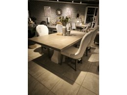 Обеденный стол JORLAINA D922-45B/T Ashley